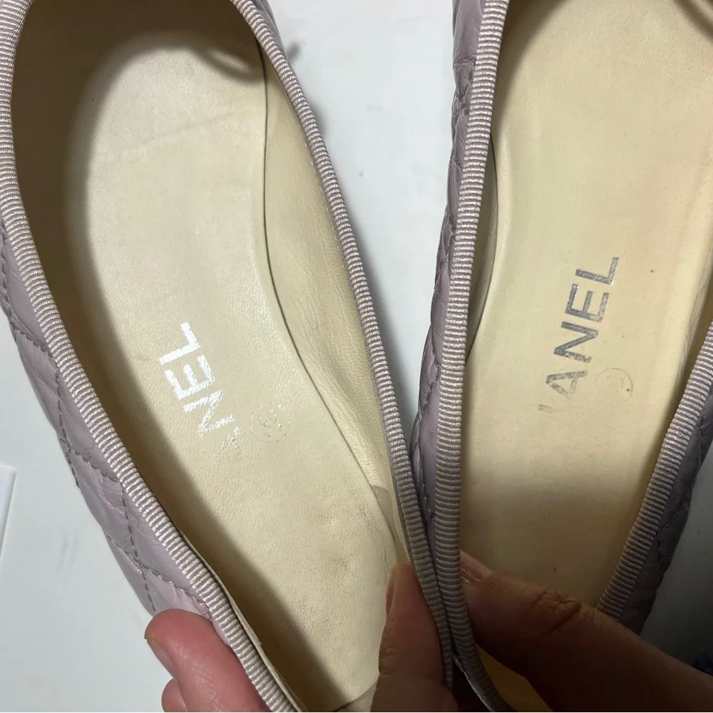 CHANEL Light Pink Quilted Flats - Picture 9 of 15